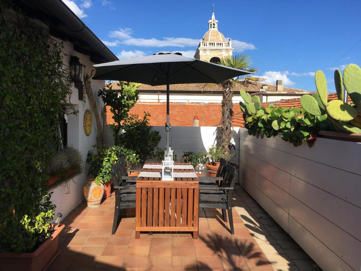 La Terrazza Sui Tetti Bed & Breakfast Senigallia Exterior foto